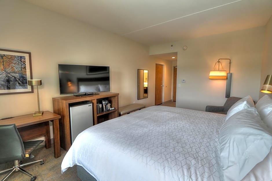 Holiday Inn & Suites Pigeon Forge Convention Center By IHG