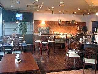 Kuwana Park Hotel