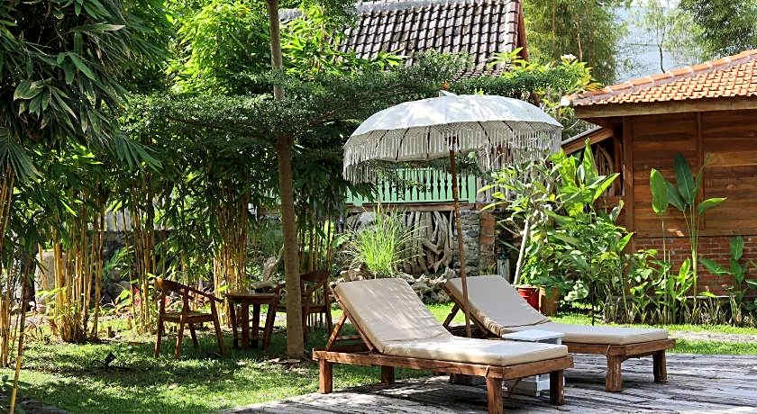 Ubuntu Eco Yoga Retreat Center 