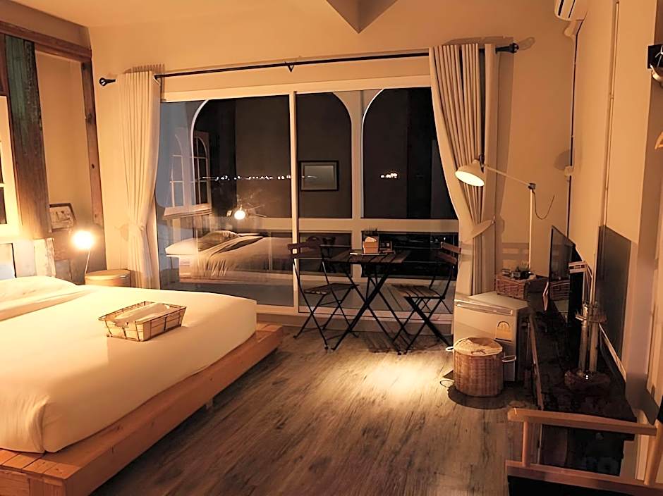 Sattahiptale Boutique Guesthouse & Hostel