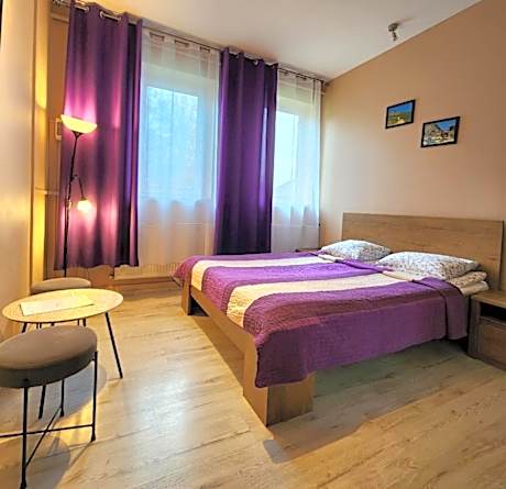 Double or Twin Room with Shared Bathroom