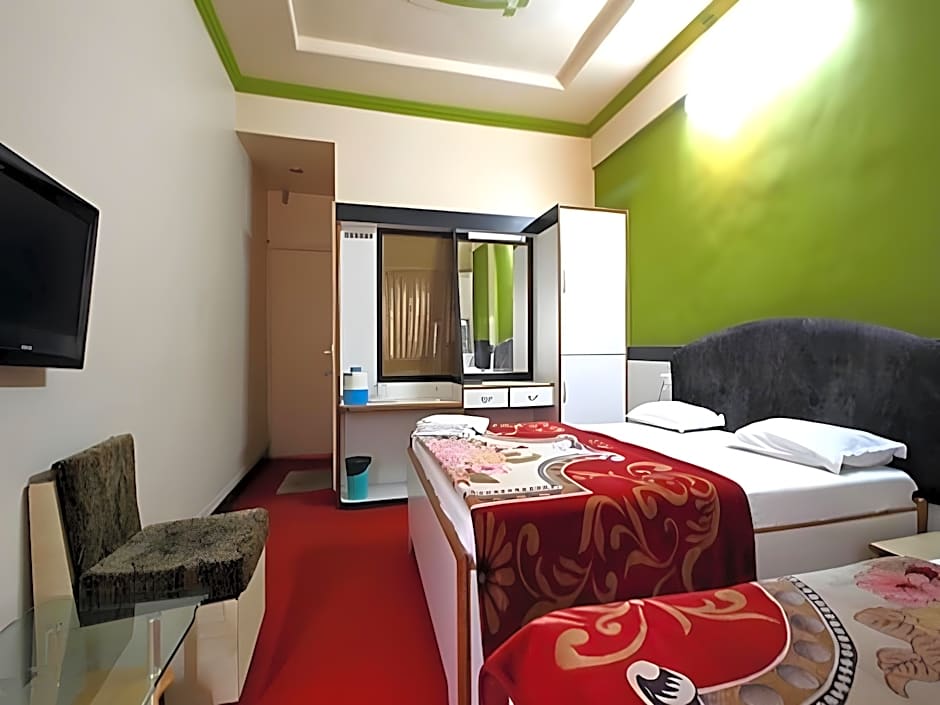 Hotel Tourist International