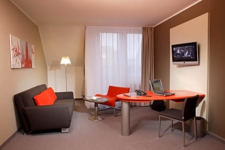 Privilege Suite With 1 Queen-Size Bed And Sofa, Balcony