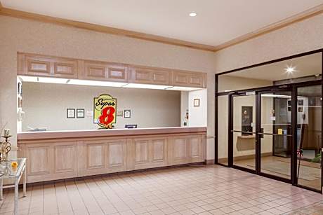 Super 8 by Wyndham Jasper TX