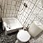 Hotel & Restaurant Heidekrug 24h Check-in, Pinneberg, Free Parking and WiFi