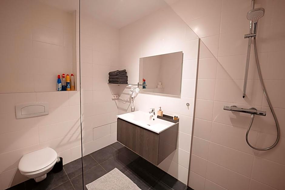 K&Y suite 1 Brussels airport 500m!