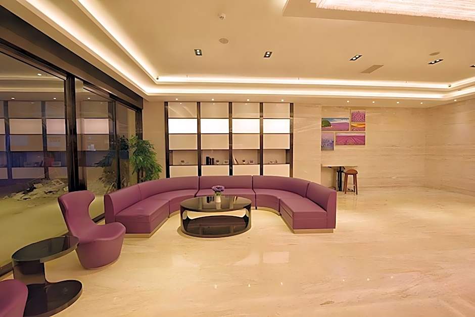 Lavande Hotel Foshan Qaindeng Lake Nanhai Plaza