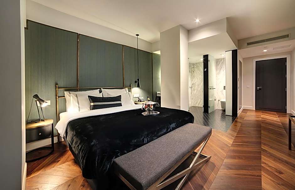 39 Kalamış Marina Hotel & Restaurant