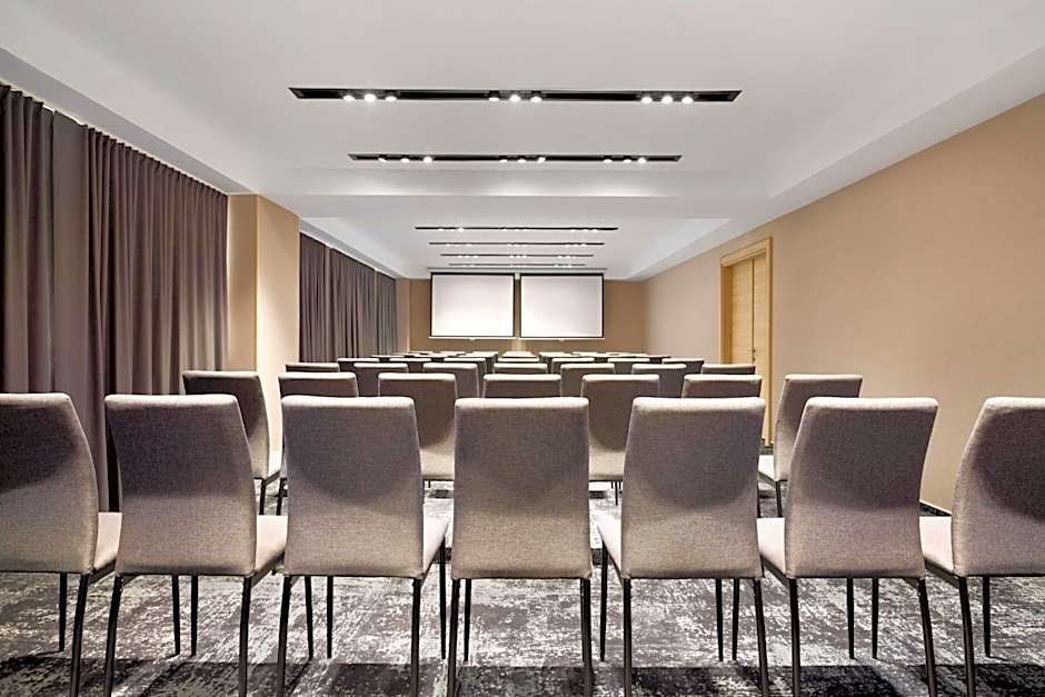 Ramada by Wyndham Targu Jiu