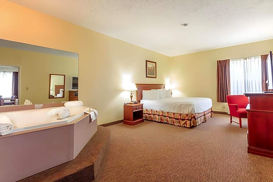 Photo 1 of 1 of 1 King Bed, Jacuzzi®