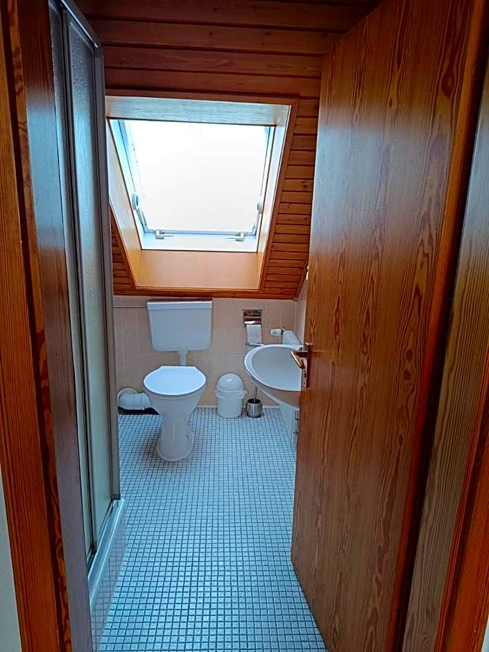 Auerhahn Bed and Breakfast - Black Forest - Waldhotel