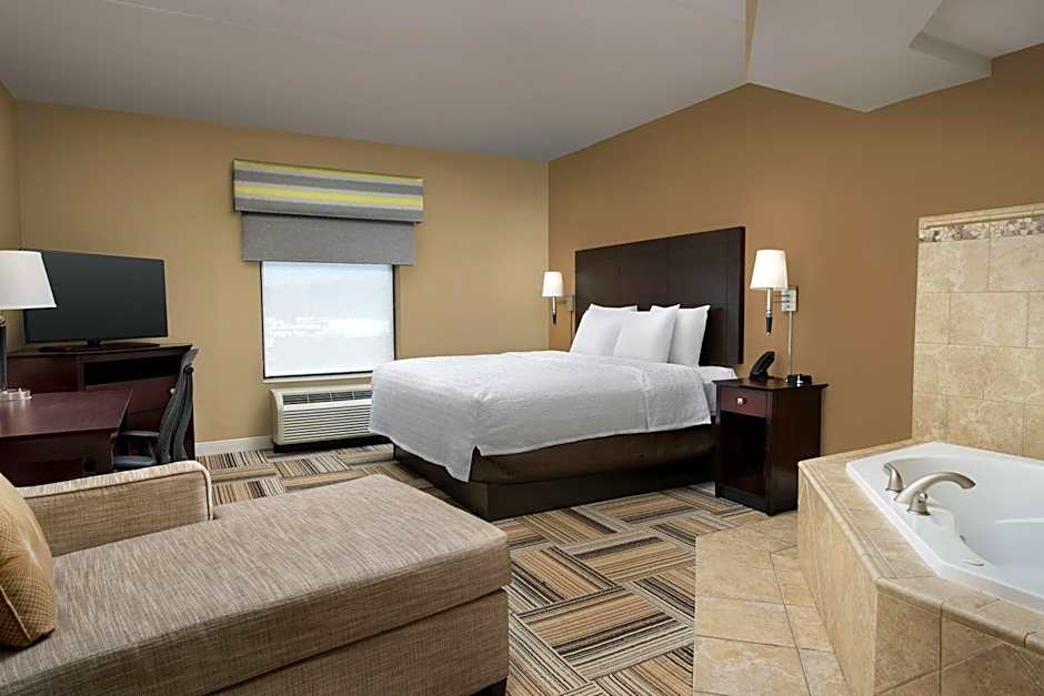 Hampton Inn By Hilton Knoxville-East