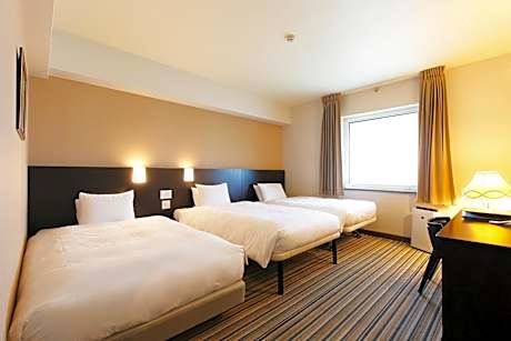 Triple Room - Non-Smoking
