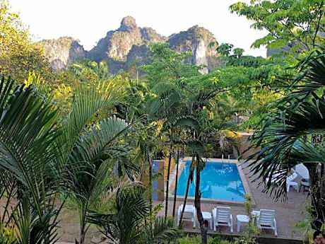Real Relax Resort & Beauty Massage