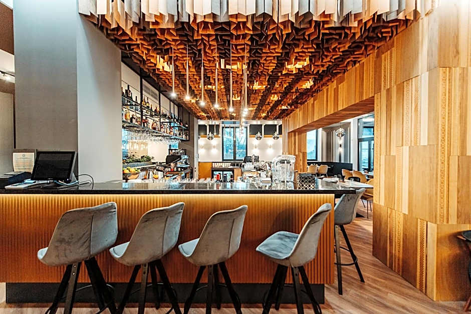 Iza Hotel