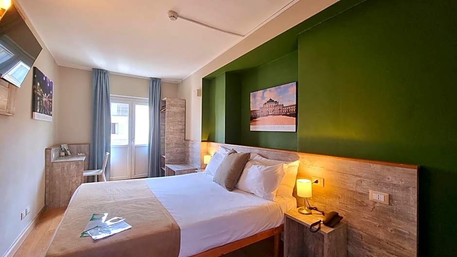 Green Class Hotel Astoria