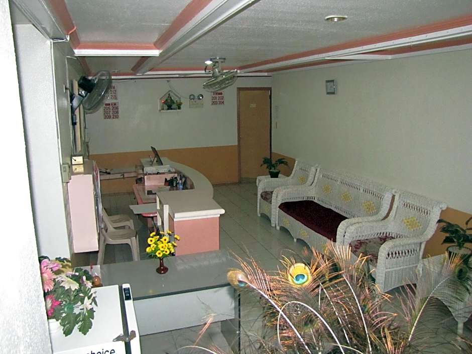 MVW Hotel & Restaurant