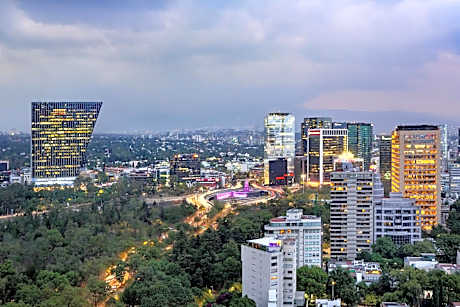 Extreme WOW, Penthouse, 1 King, City view, Top floor