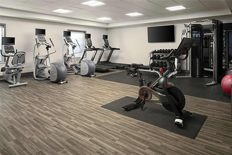 Hampton Inn By Hilton & Suites Yonkers - Westchester, NY