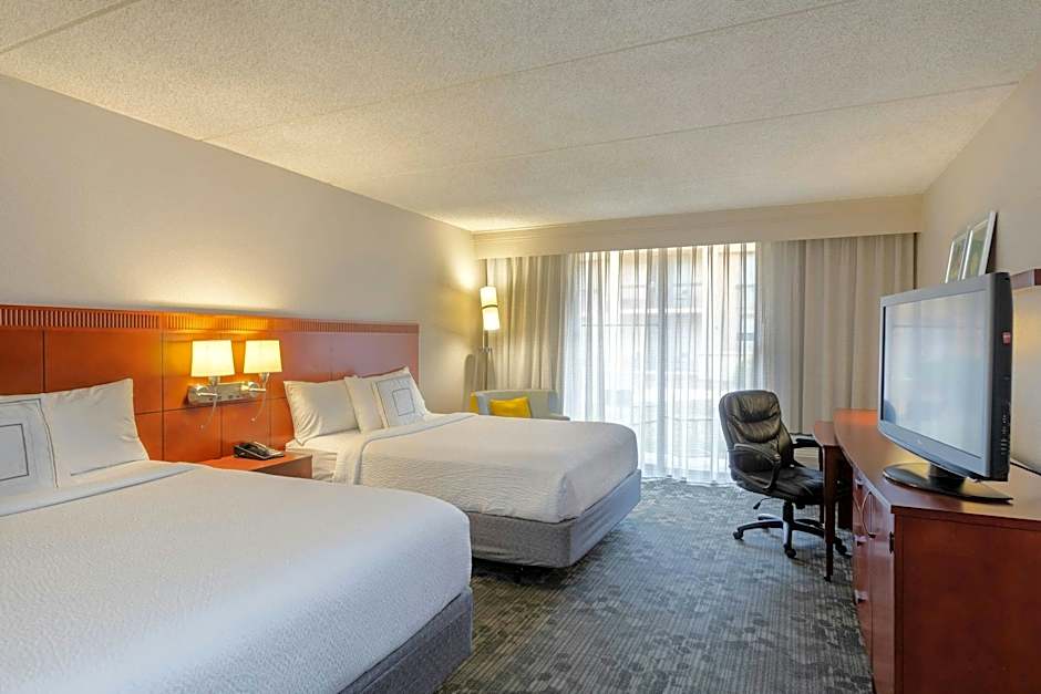 Courtyard by Marriott Atlanta Windy Hill/Ballpark