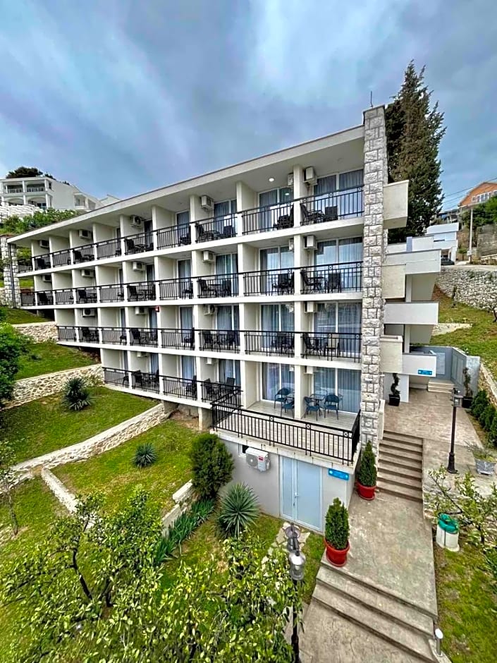 Hotel Villa Garden Ulcinj-Ulqin