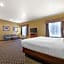 Best Western Plus Shamrock Inn & Suites