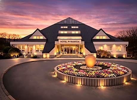 Lázeňský hotel Pyramida