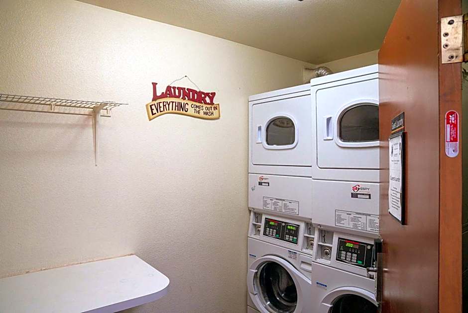 Super 8 by Wyndham Yuma