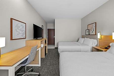 Queen Room with Two Queen Beds - Hearing Access