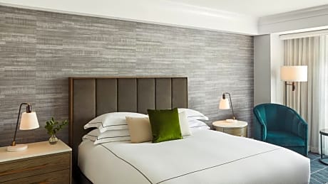 Essential King Room with Courtyard View