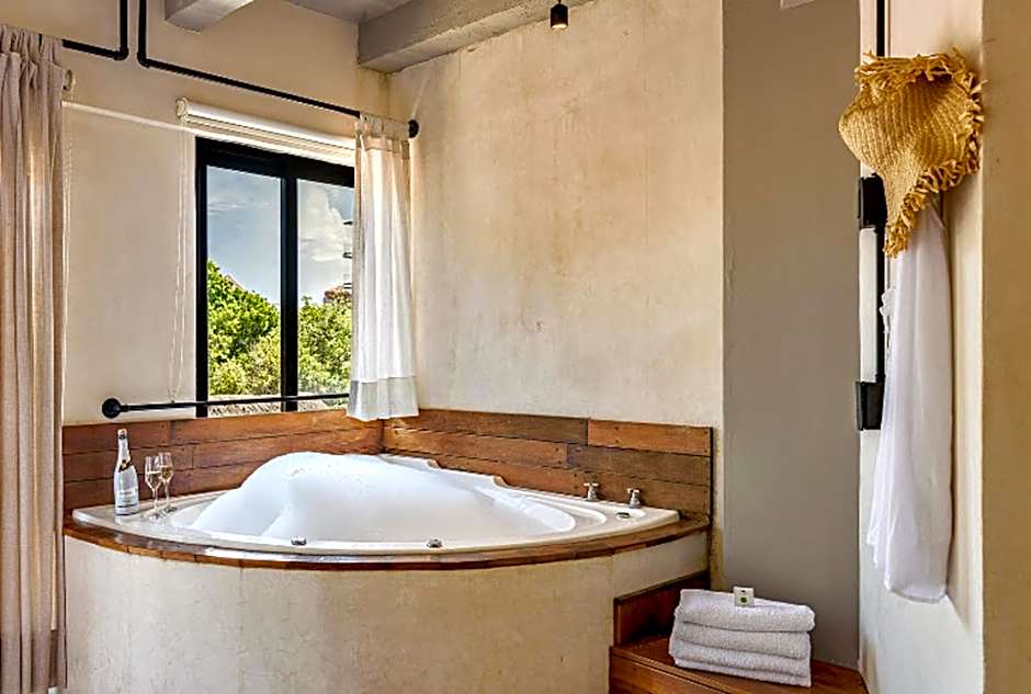 Caribbean Paradise Boutique Hotel