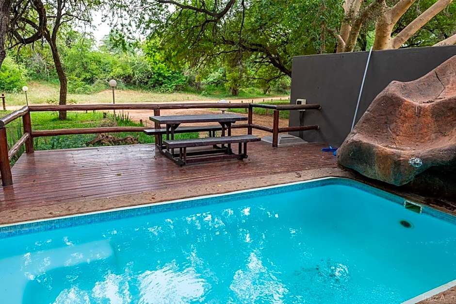 Bushriver Lodge