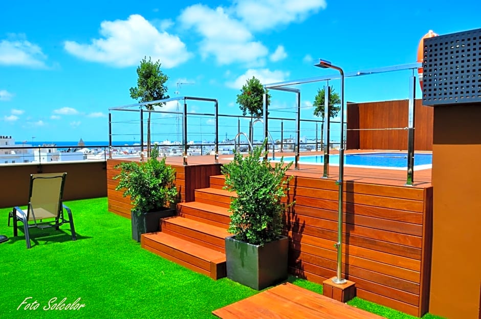 Hotel y Apartamentos Conilsol