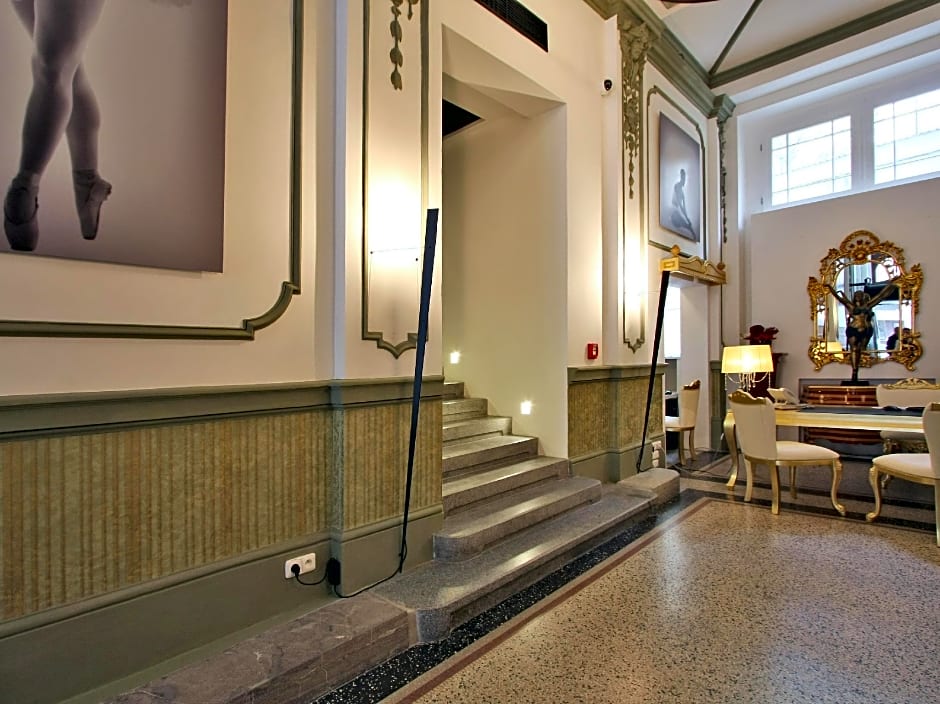 numa I Flow Rooms & Apartments