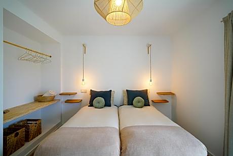 Twin Room with Balcony