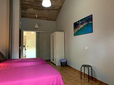 Triple Room with Private Bathroom
