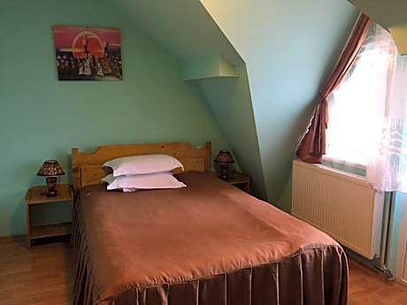 Double Room with Mountain View - Attic