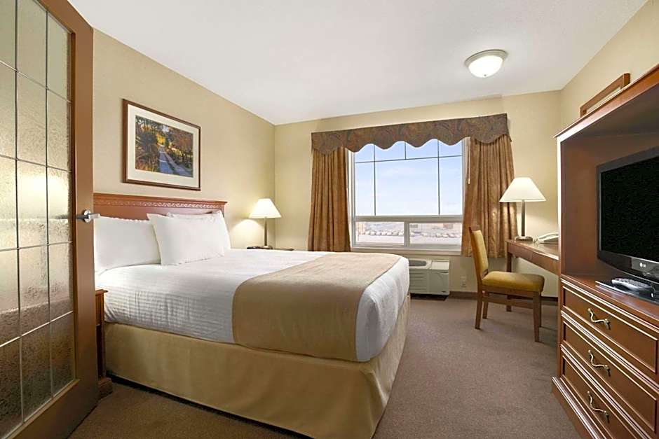 Super 8 by Wyndham High Level AB