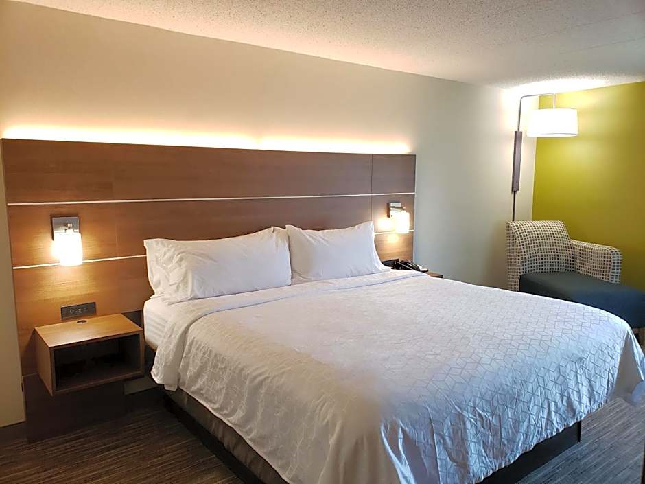 Holiday Inn Express Edgewood-I-95 Hotel By IHG