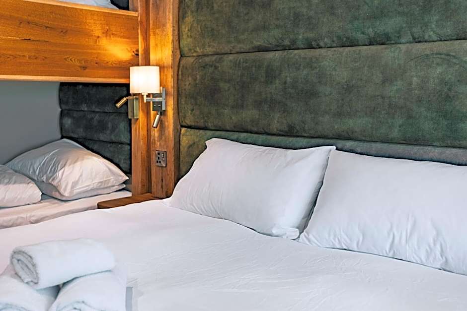 The Green Dragon at Hardraw