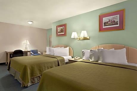 1 King Bed Non-Smoking