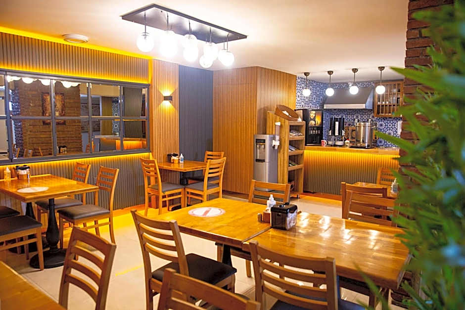 Emirtimes Hotel Kadıköy