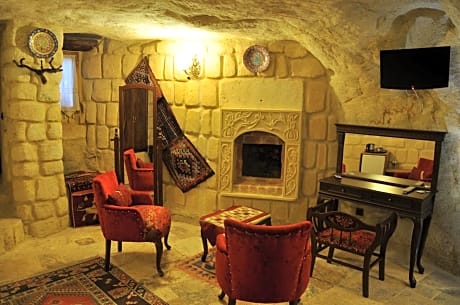 Naturels Cave House