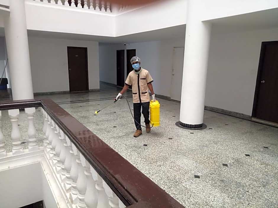 Hotel Mangal Regency