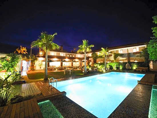 Alacati Cadde 75 Luxury Hotel