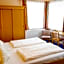Strandhotel Burgstaller