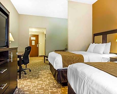 Queen Suite with Two Queen Beds - Accessible/Non-Smoking