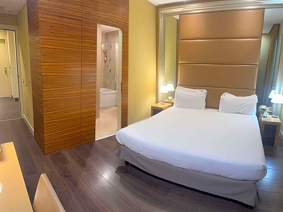 Mercure Roma Centro Saint John