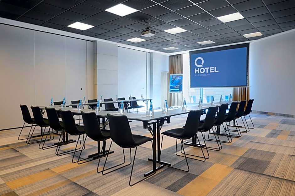 Q Hotel Plus Wrocaw
