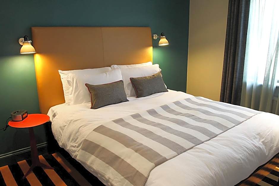 The Penny Farthing Hotel